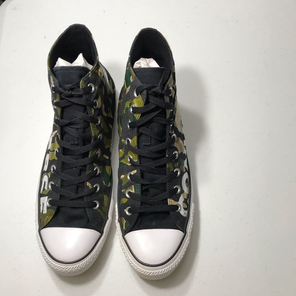 Converse Chuck Taylor All Star Black and Green Hi-Top Camouflage Sneakers Sz 12
